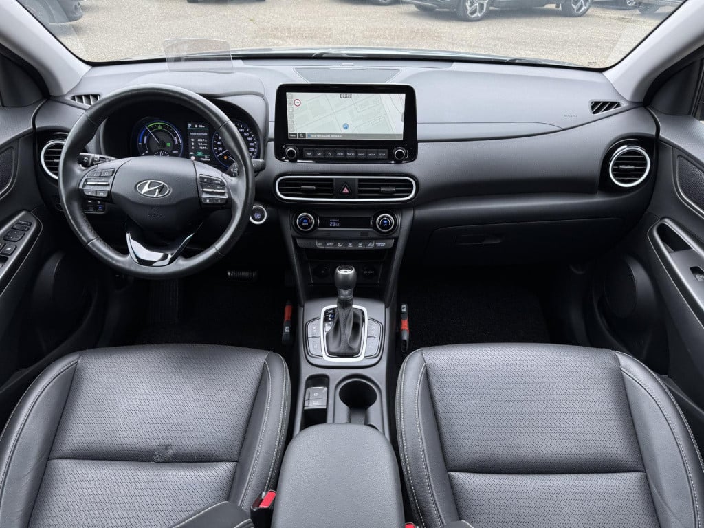 Hyundai Kona 1.6 gdi hev premium | trekhaak | head up-display | leder | sto