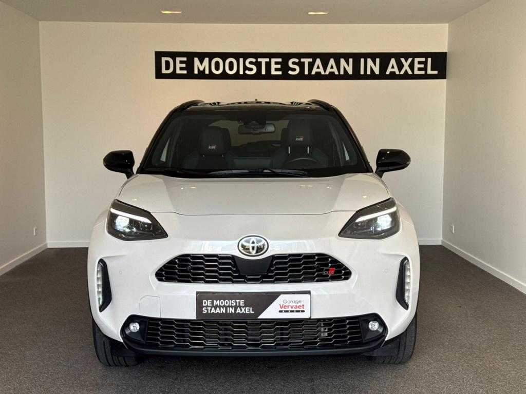 Toyota Yaris Cross 1.5 hybrid gr sport