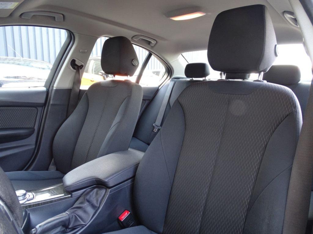 BMW 3-serie 316i executive sport automaat | bi-xenon | afn. trekhaak