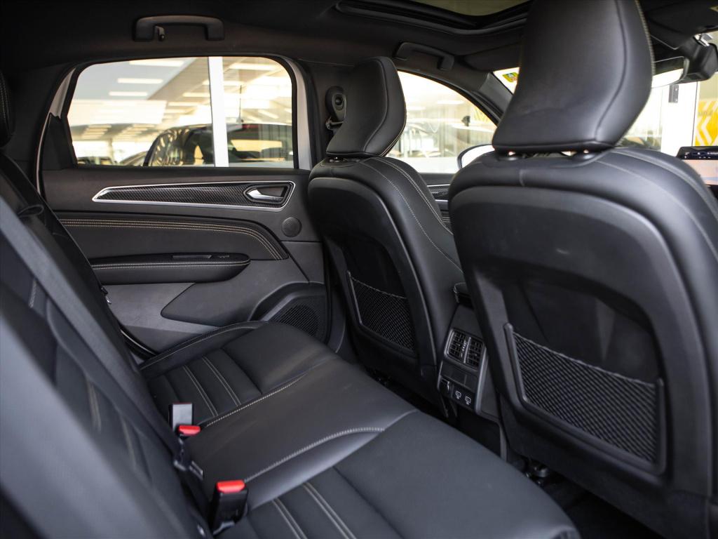 Renault Arkana 1.6 e-tech hybrid 145pk e-tech engineered automaat | panoram