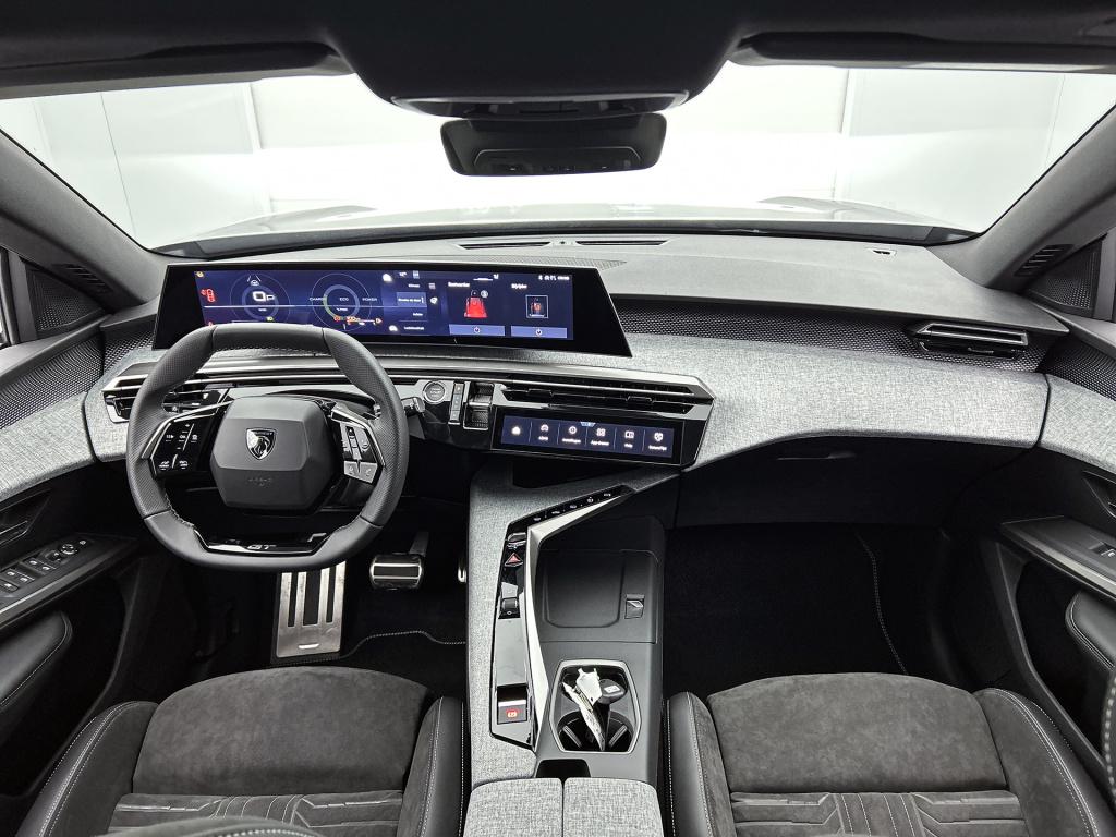 Peugeot 5008 hybrid 145 pk automaat gt | panoramadak | agr stoelen | trekha