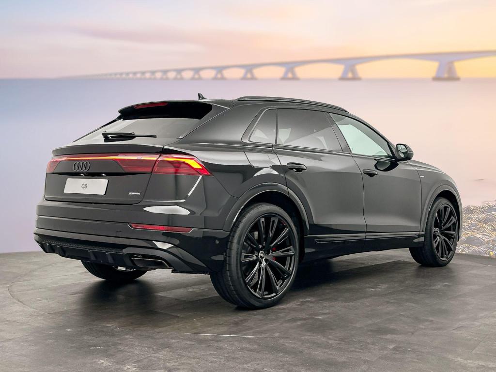 Audi Q8 pro line s (c2 pi) 55 tfsi e 290 kw / 394 pk suv