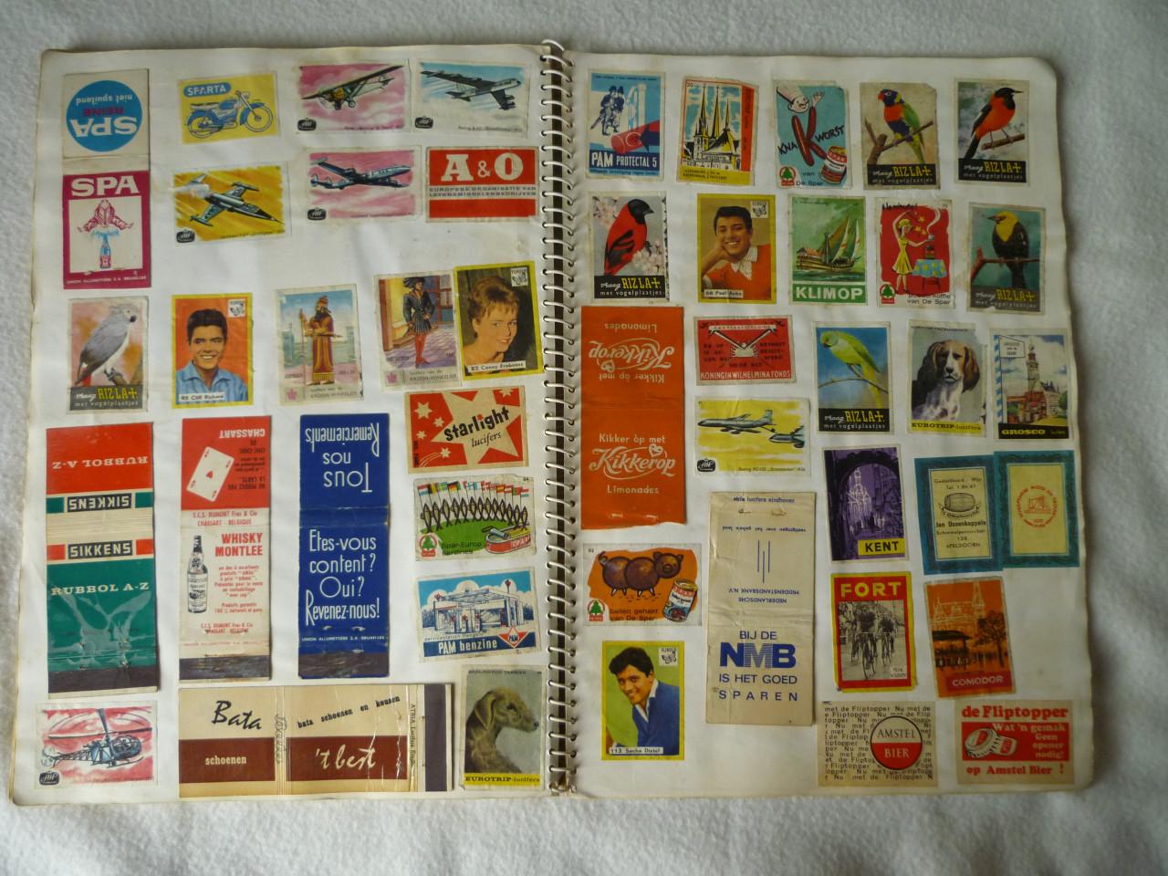 Flinke verzameling vintage plaatjes van lucifer doosjes