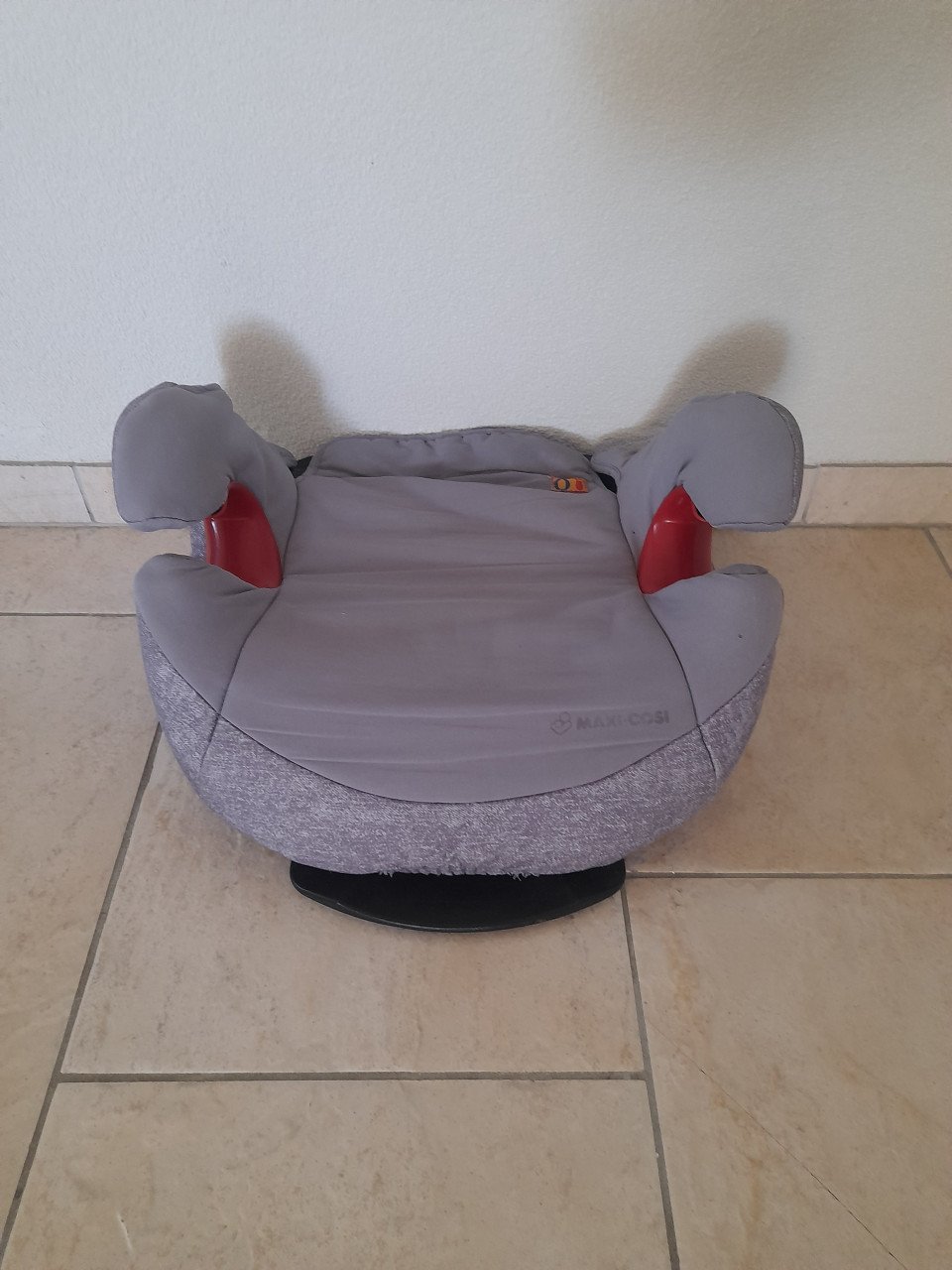 Maxi-cosi autostoeltje 15/36 kg (in goede staat )