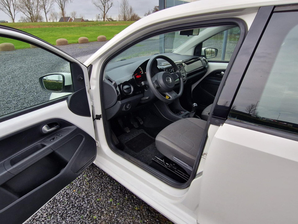 Volkswagen UP! 1.0 move up! bluemotion | airco
