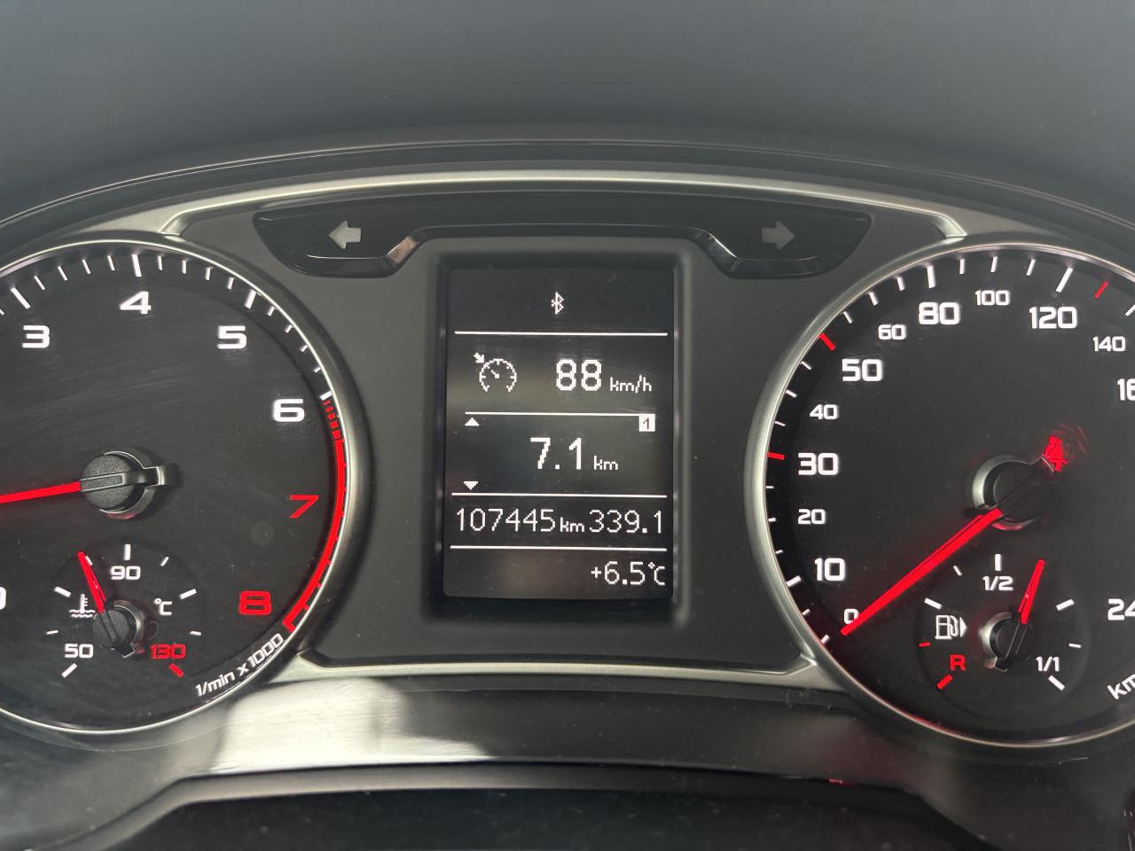 Audi A1 1.2 TFSI Admired S-Line | APK 2027 |