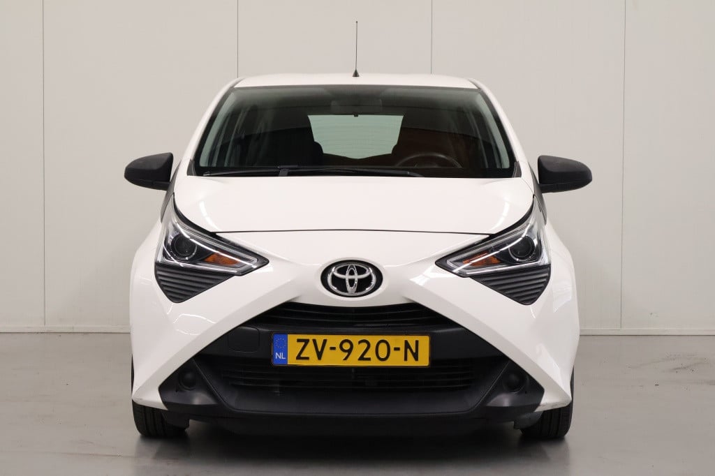 Toyota Aygo 1.0 vvt-i x-fun