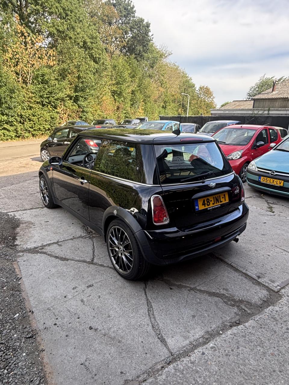 Mini one jaar apk