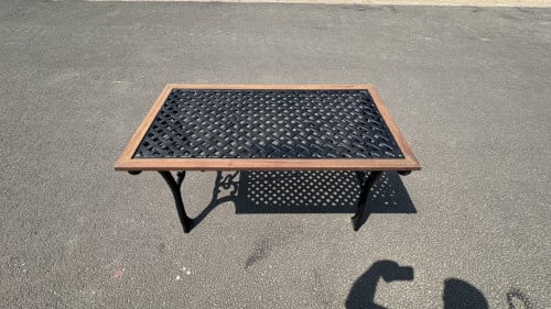Buitentafel van gietijzer