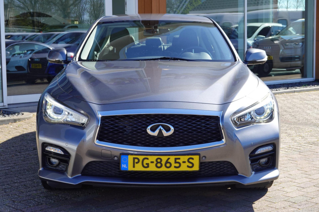 Infiniti Q q50 2.0t sport
