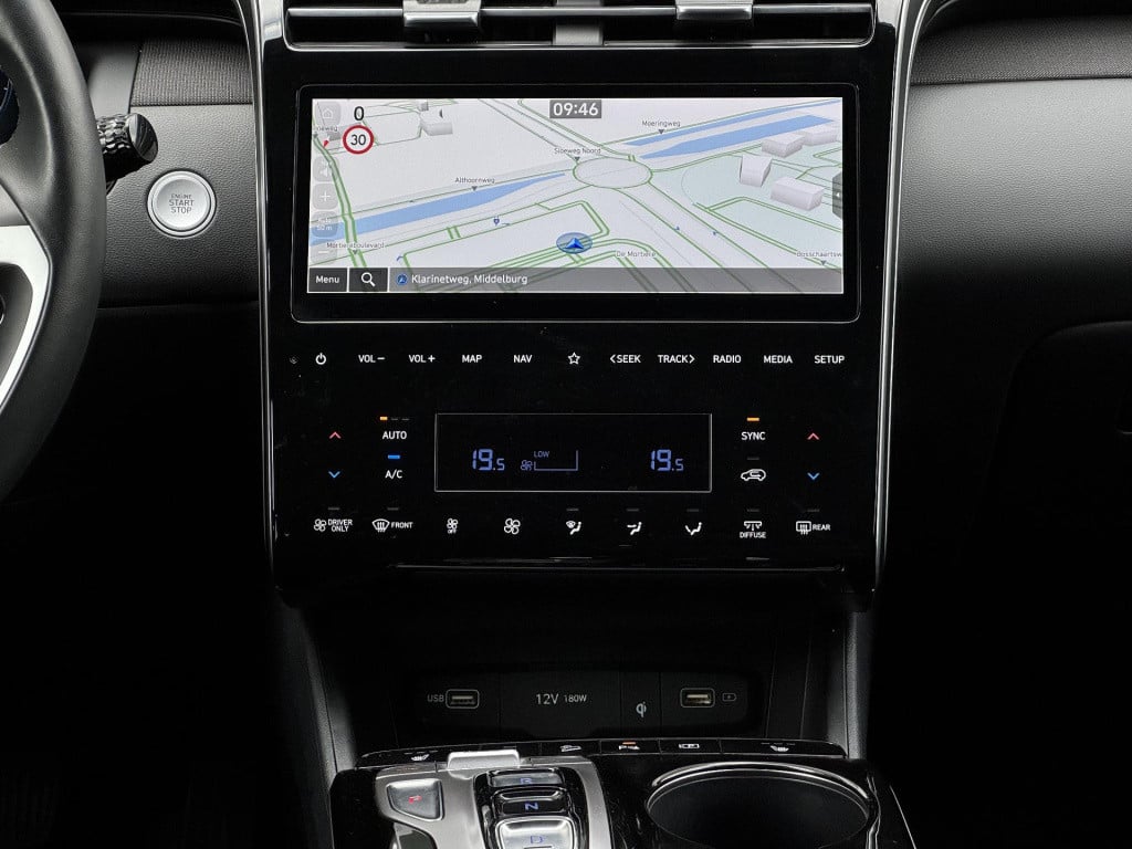 Hyundai Tucson 1.6 t-gdi phev comfort smart 4wd | navigatie | camera | appl