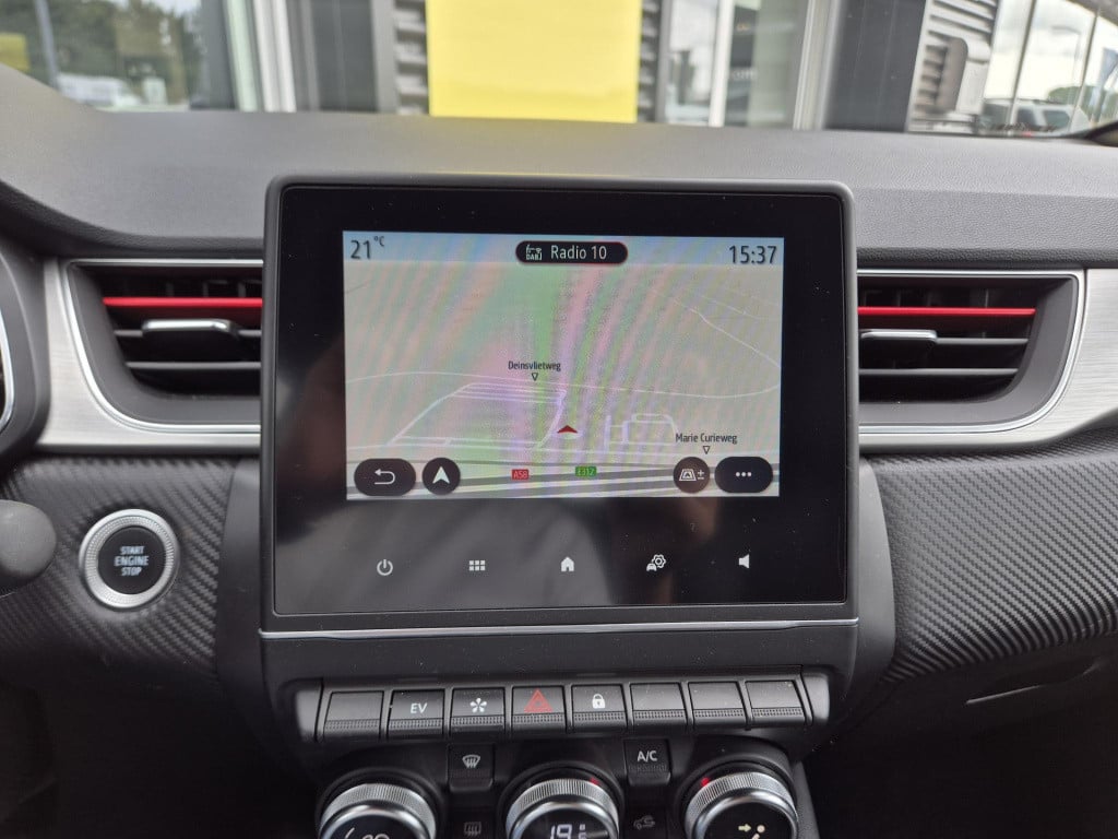 Renault Captur e-tech hybrid 145 r.s. line