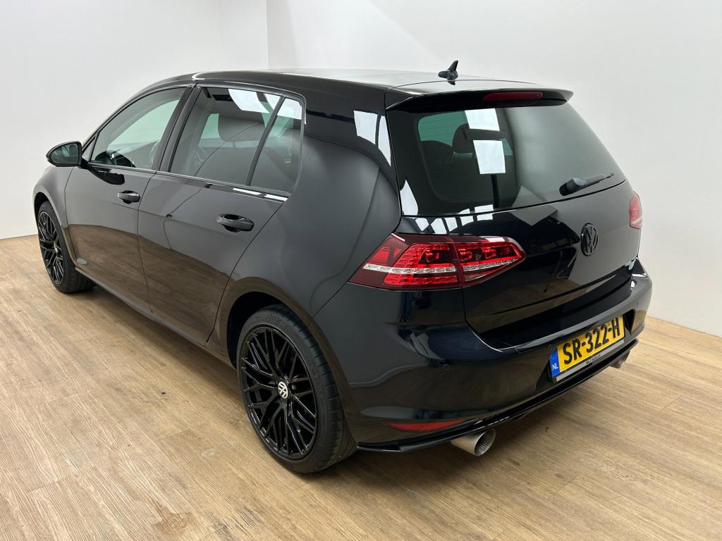 Volkswagen Golf occasion 1.4 tsi act business edition r | zwart | tweedehan