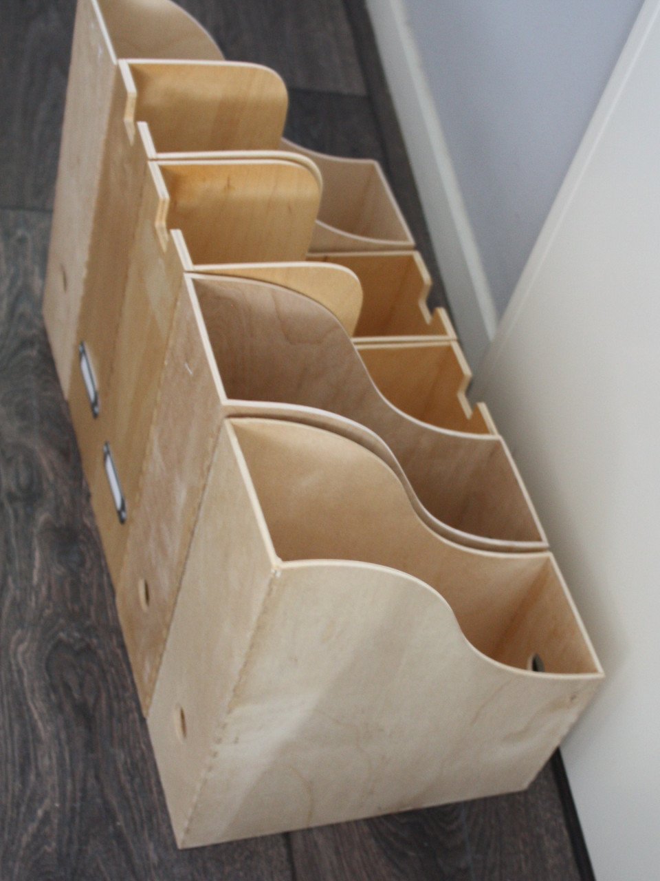 Set van 5 houten lectuurbakken van Ikea