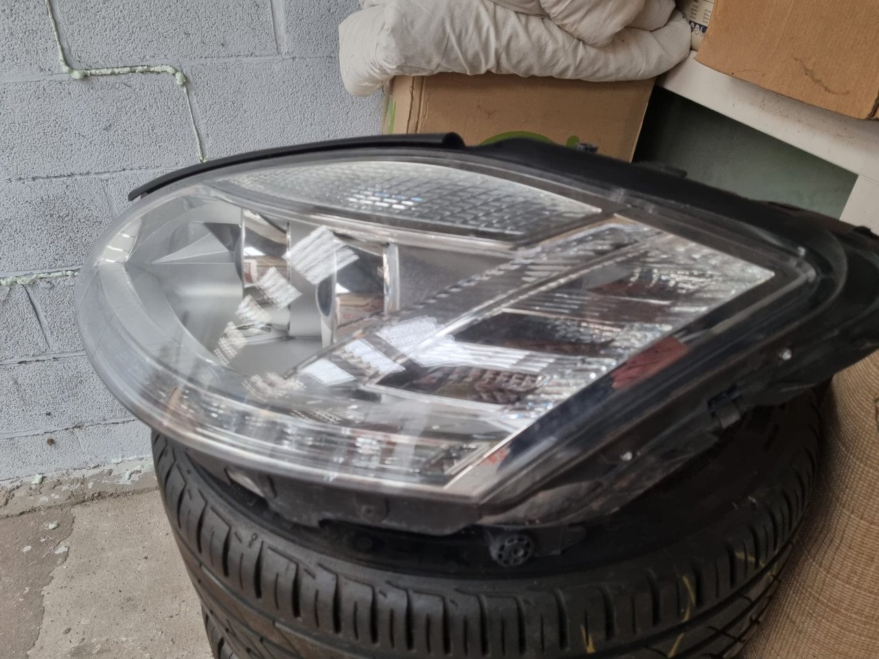 MERCEDES BENZ S-CLASS Koplamp