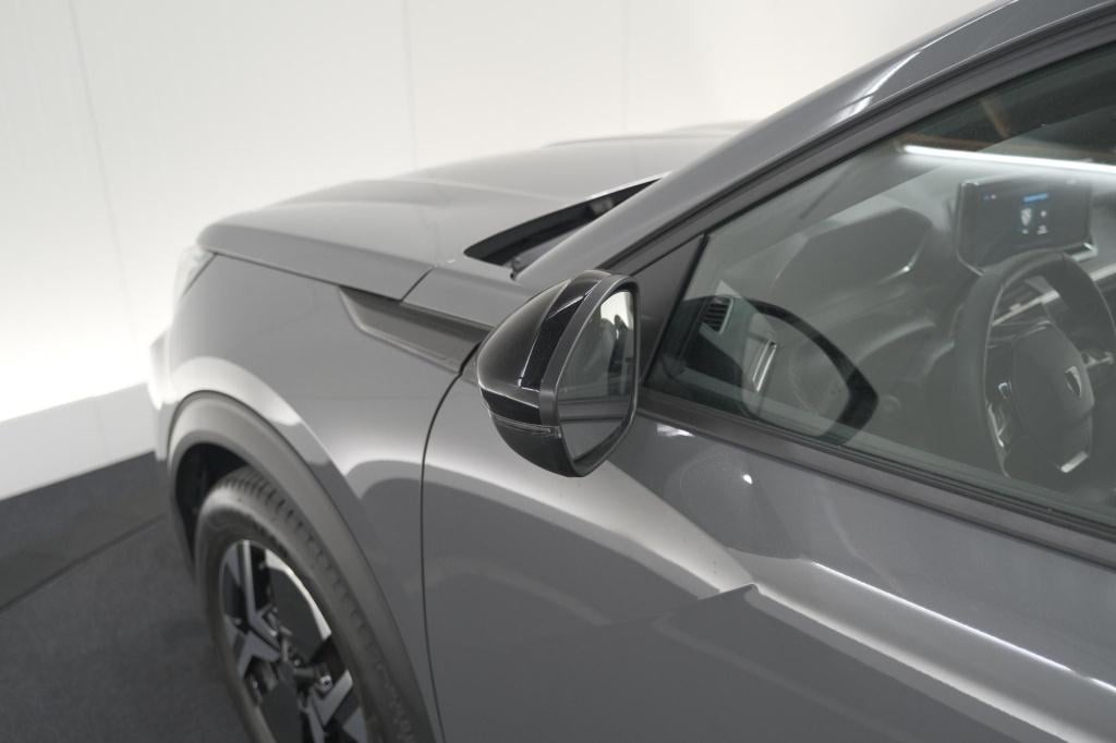 Peugeot 2008 puretech 100 allure | allseason banden | 360 camera | adaptiev