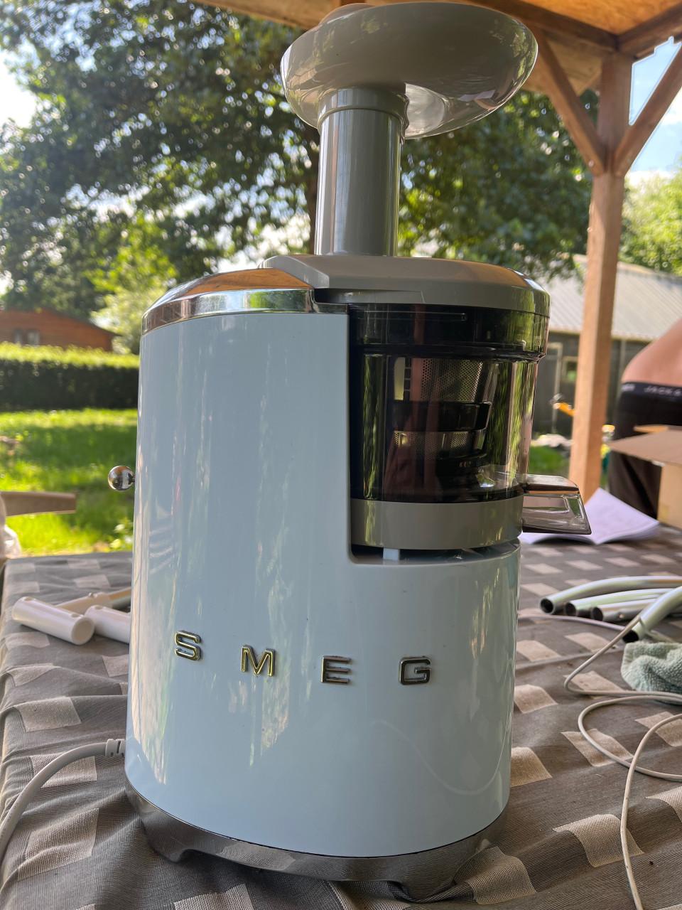Slowjuicer van smeg