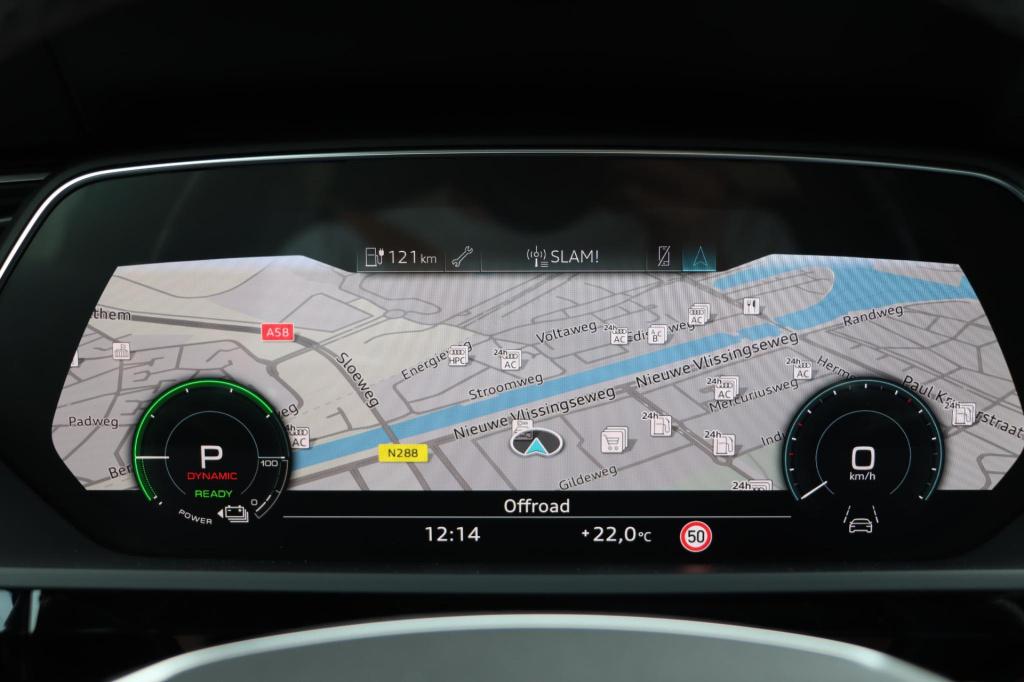 Audi E-tron sportback 55 quattro black edition 95 kwh 408pk s-line | soh 94
