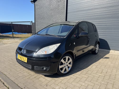 Mitsubishi Colt 1.3 CZ5 2005 Zwart Airco Apk Isofix Nap