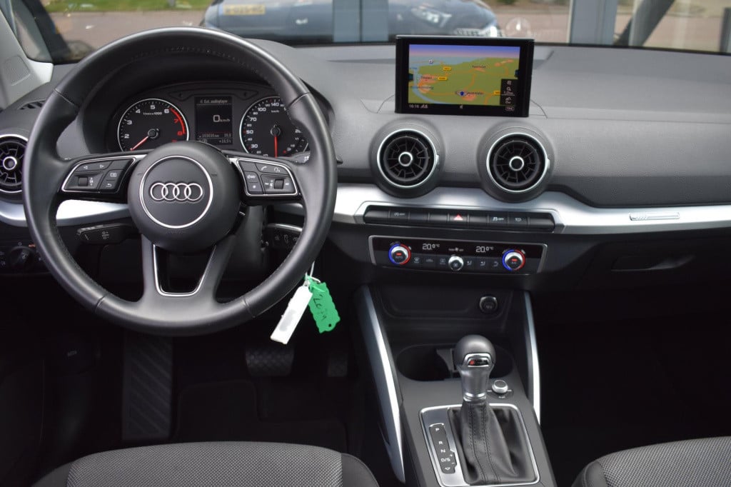Audi Q2 35 tfsi epic | afn. trekhaak | navigatie | nap | cruise controle | 