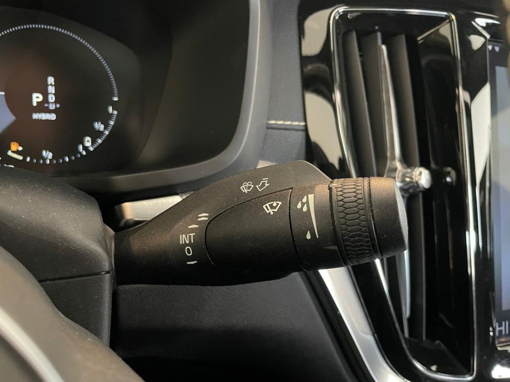 Volvo S60 2.0 t8 awd twin engine r-design