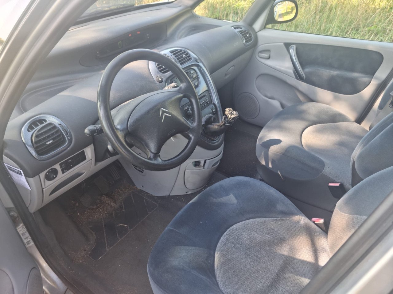Citroen picasso 1.8i leuke auto met apk 12-2025