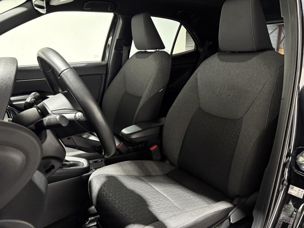 Toyota Yaris Cross 1.5 hybrid team d | navi | pdc | bsm | winterpakket