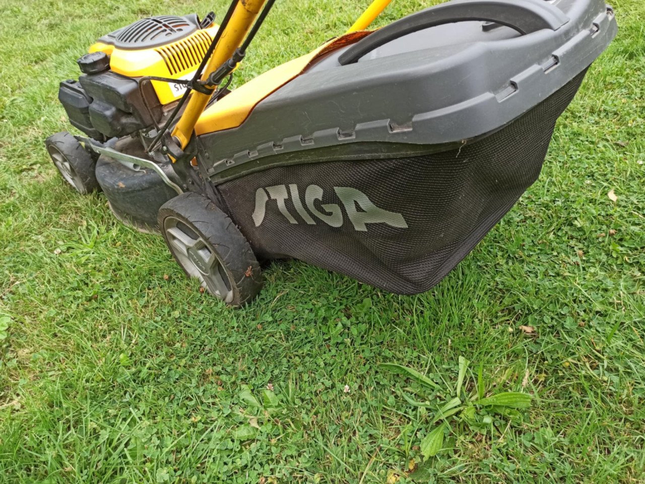 Stiga combi 48s Benzine grasmaaier