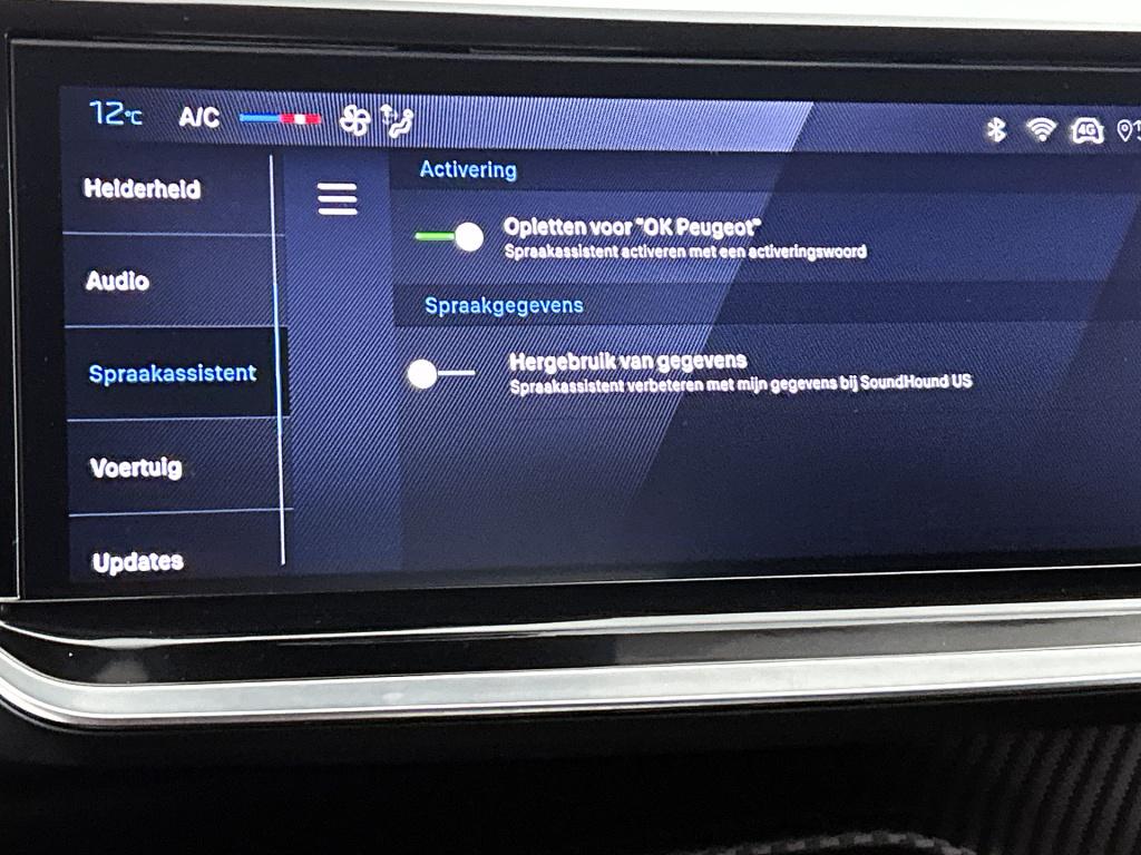 Peugeot 208 100 pk style | rijklaar | parkeersensoren | navigatie | apple c