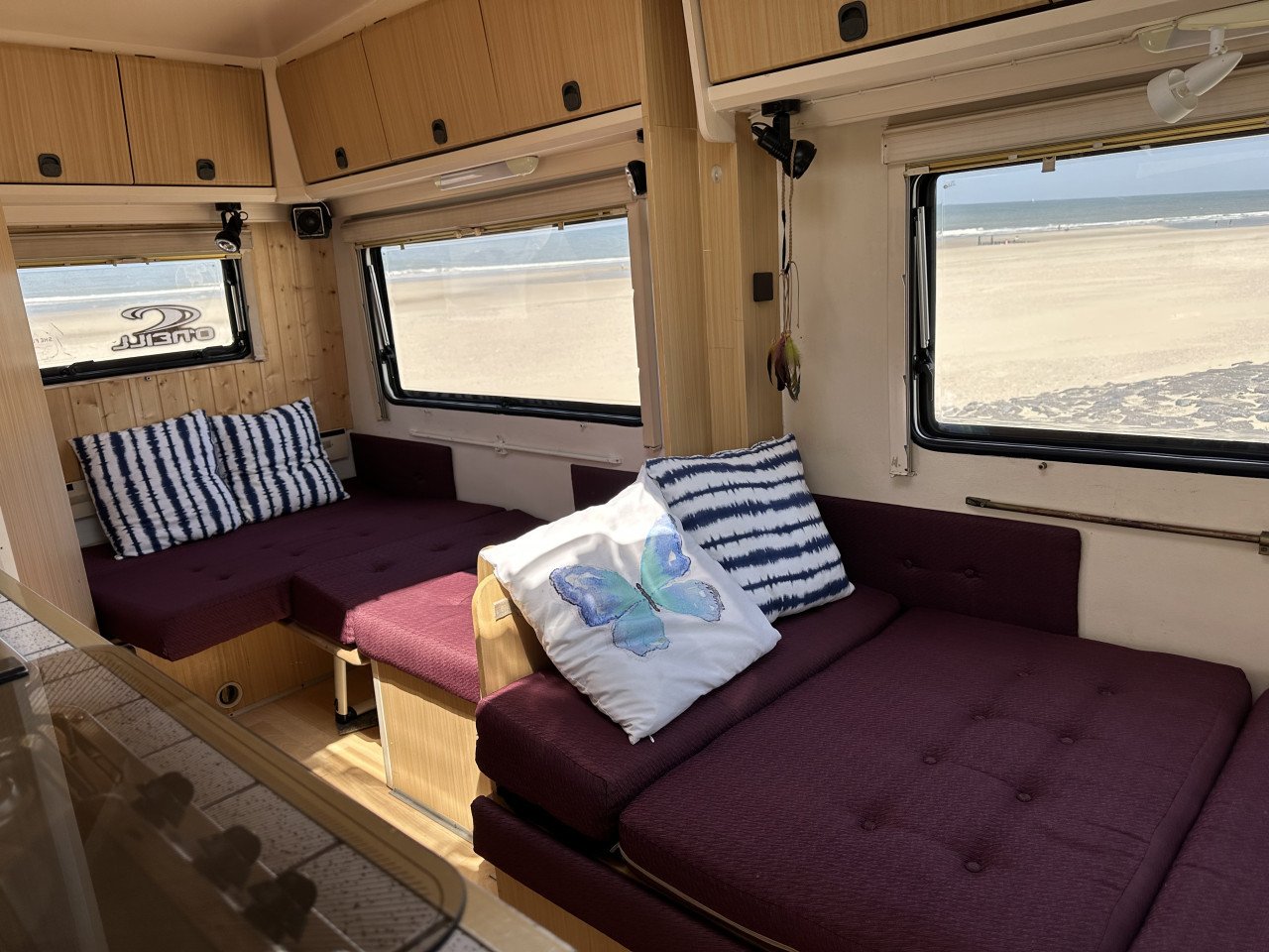 Camper