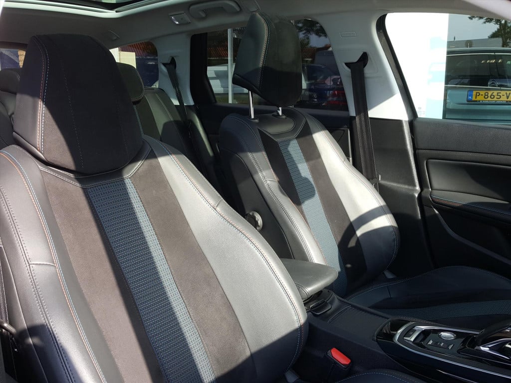 Peugeot 308 allure 1.2 pt-130pk s&s (vol)automaat (eat8) | panoramadak | na