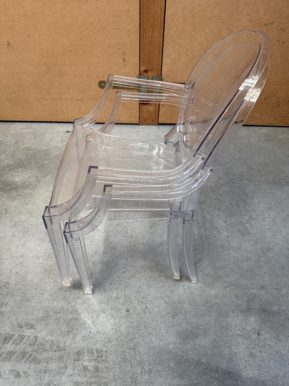 Lou Lou Ghost (Kartell) stoelen Philippe Starck