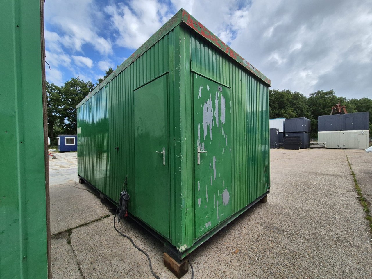Meerdere 6x3m kantoorunits / bouwketen / woon/schaftunits