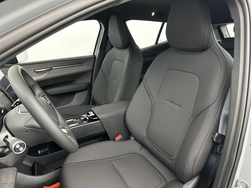 Volvo Ex30 cross country p5 long range plus europa