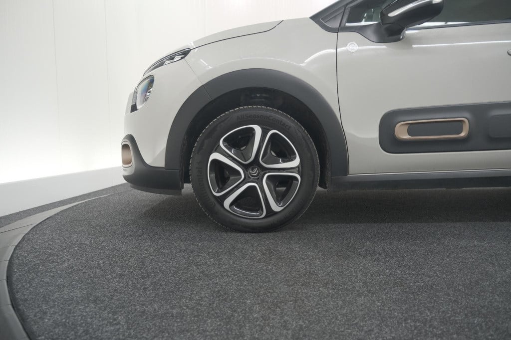 Citroen C3 puretech 82 c-series | climate control | navigatie | apple carpl