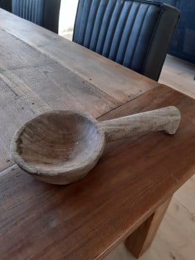 Napalese lepel geen koeriersdiensten