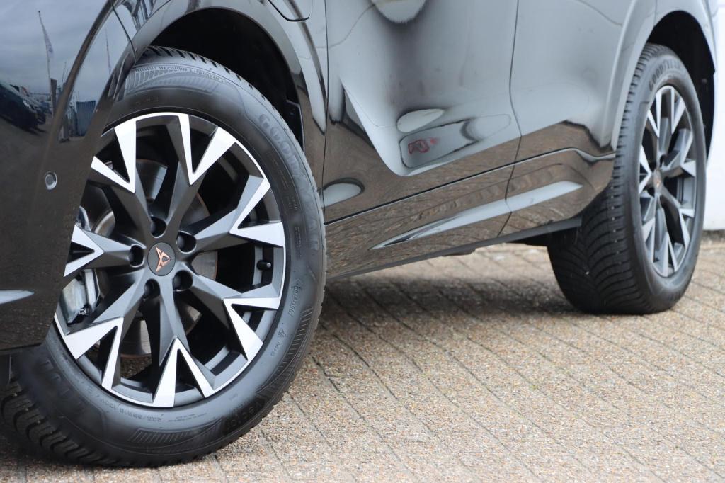 Cupra Terramar 1.5 tsi e-hybrid business 204pk dsg6