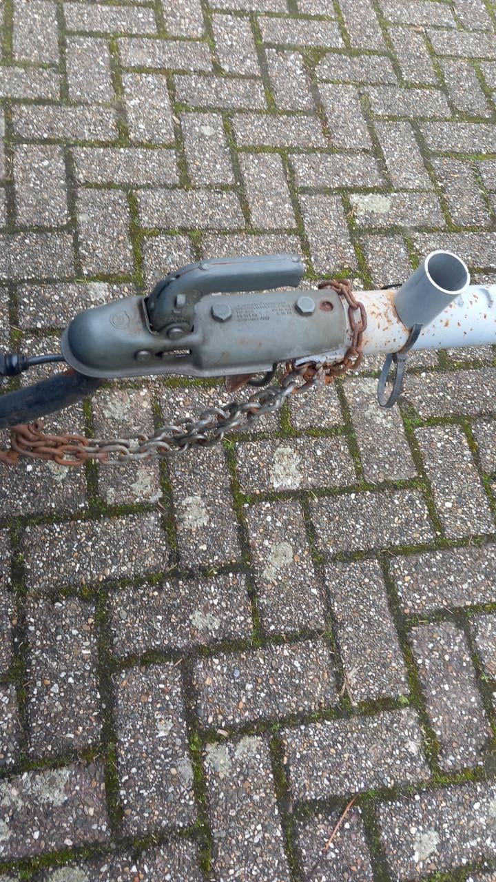 1 assige aanhanger
