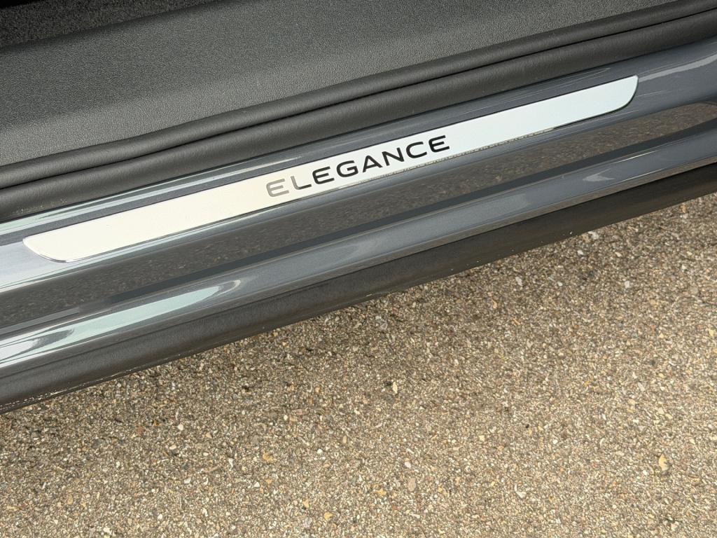 Volkswagen Tiguan 1.5 ehybrid elegance 204pk | trekhaak | 360 camera | dode