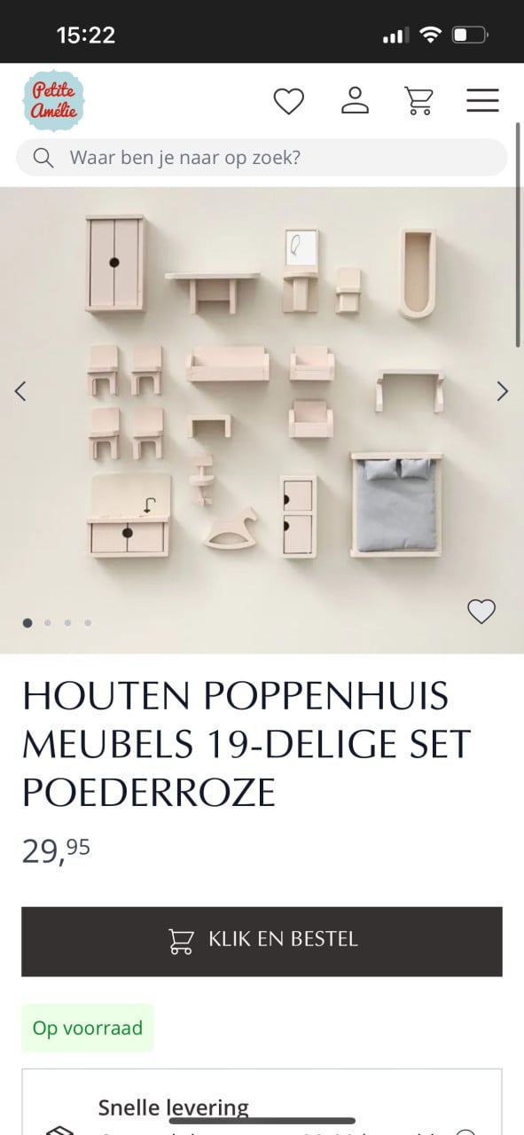 Houten poppenhuis inclusief meubeltjes en poppetjes