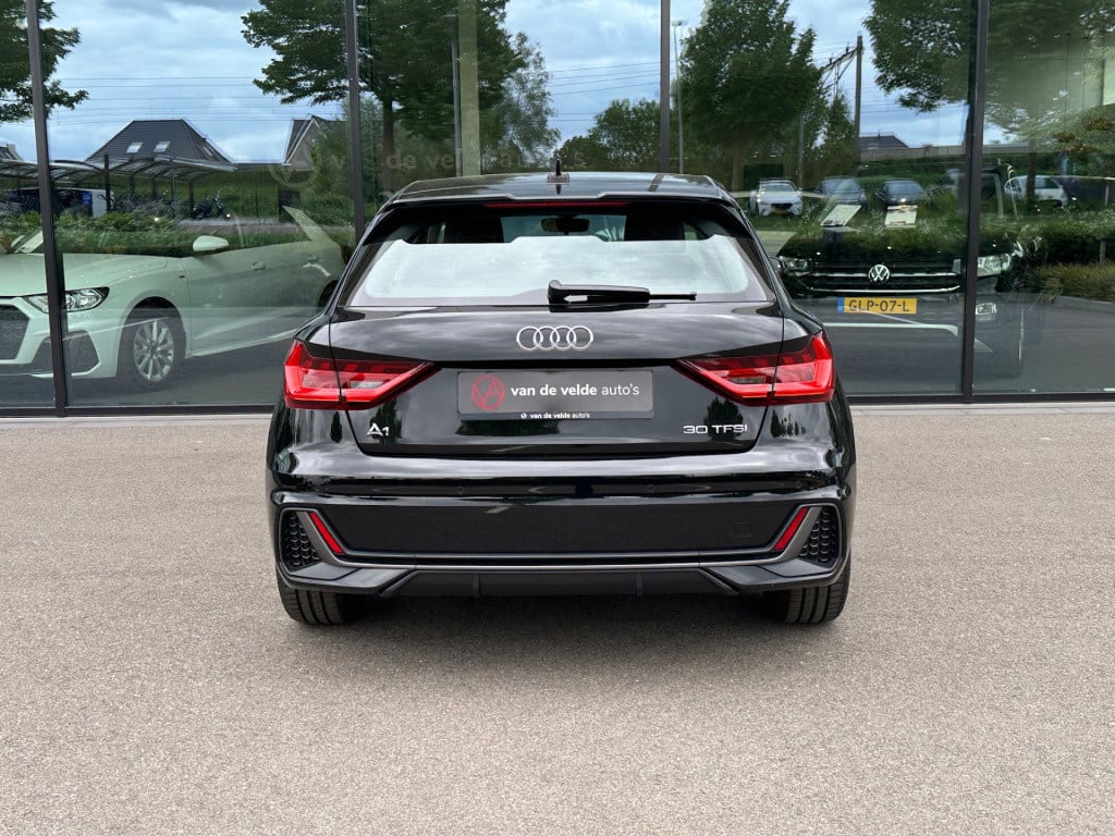 Audi A1 Sportback 30 tfsi 116pk s-tronic s-line | navi | virtual cockpit | 