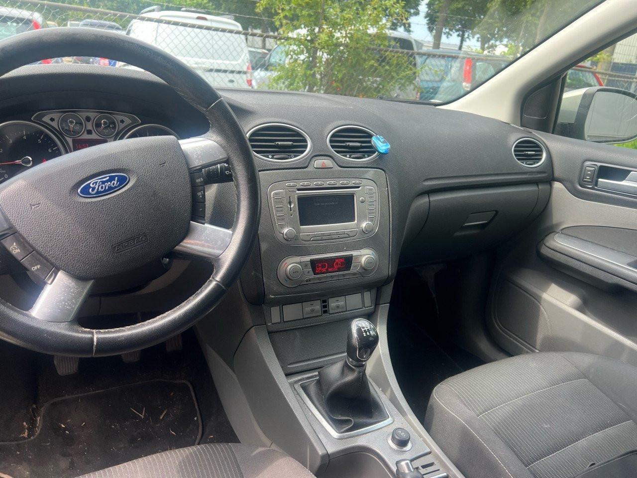 Ford Focus Wagon - 1.8 Titanium Flexi Fuel