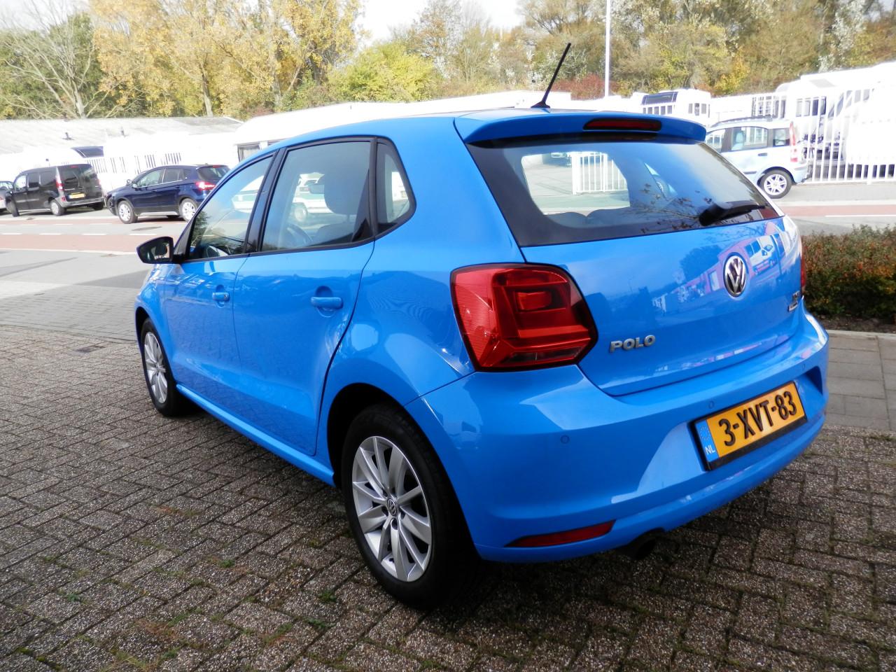 Auto Garant Biedt Aan: Volkswagen Polo 1.2 TSI First Edition