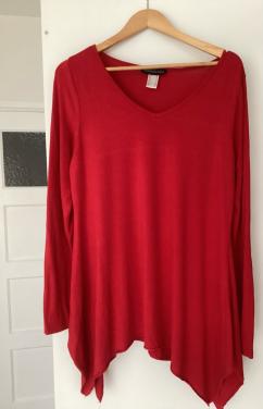 Mooi rood shirt maat 42 nog heel netjes