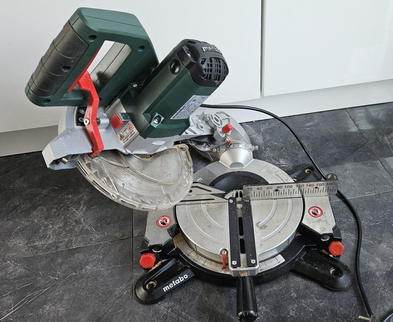 Metabo KS 216 M Lasercut Afkortzaag – 216 mm