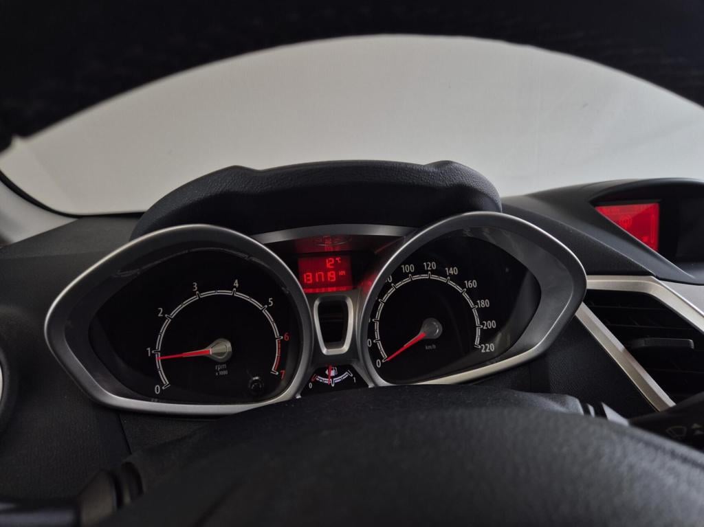 Ford Fiesta 1.25 titanium