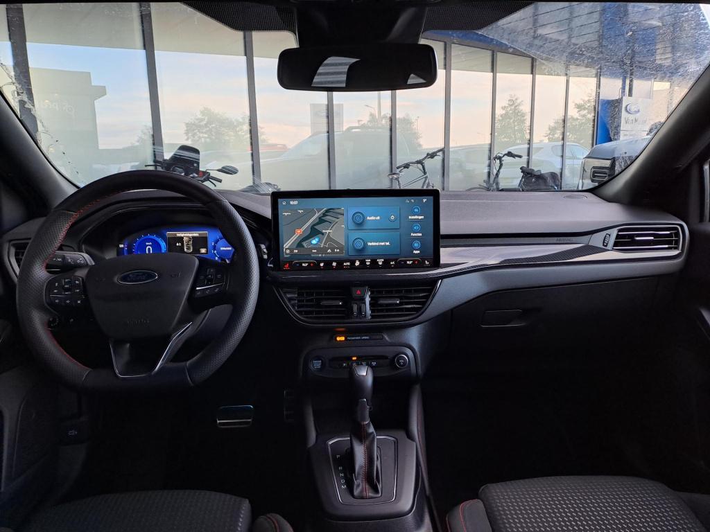 Ford Focus wagon 1.0 ecoboost hybrid st line x | apple carplay & android au