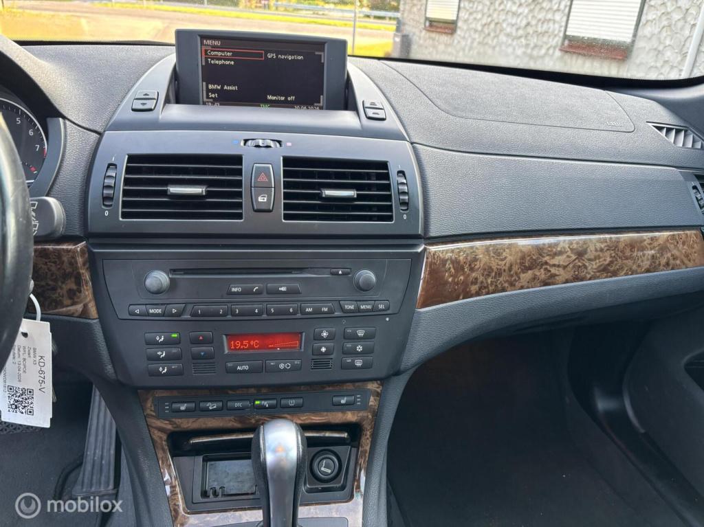 BMW X3 xdrive25i high executive