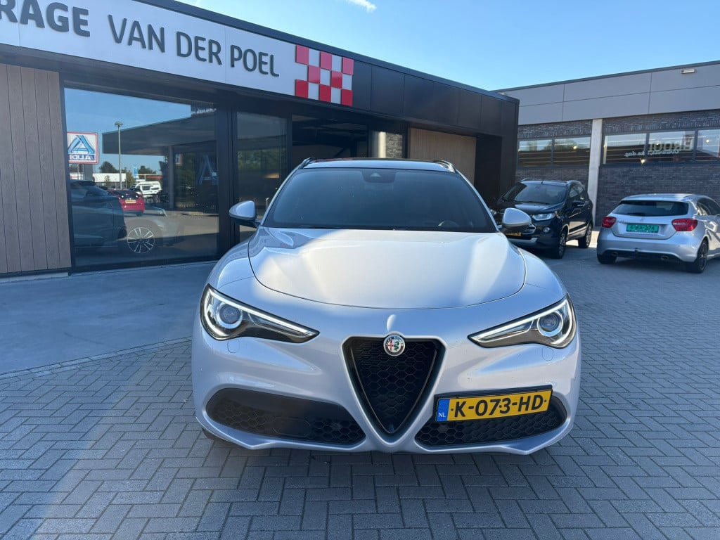 Alfa Romeo Stelvio 2.0 t awd veloce