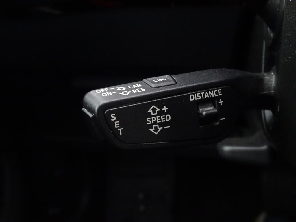 Audi E-tron e-tron 50 quattro launch edition plus 71 kwh | pano | trekhaak 